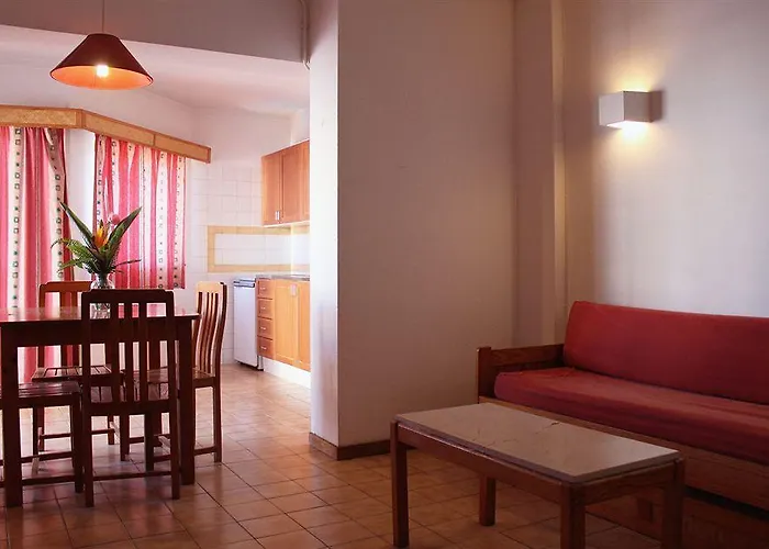 Apartmanhotel Clube Da Rocha Portimão