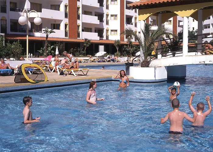 Apartmanhotel Clube Da Rocha 3*