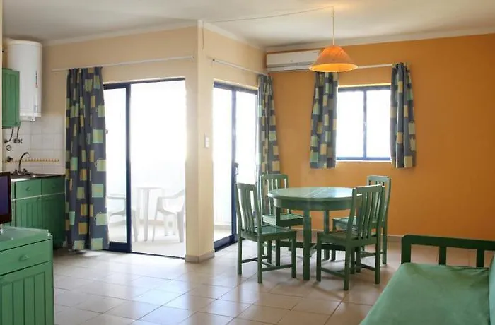 Apartmanhotel Clube Da Rocha Portimão
